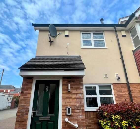 2 Bedroom Flat To Rent In Gwel Yr Afon, Llandudno Junction, Conwy, LL31