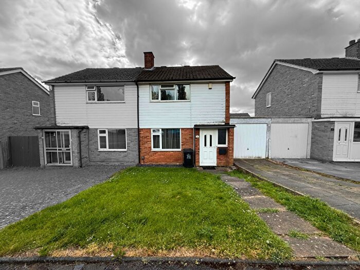 2 Bedroom Semi-Detached House For Sale In Newstead Avenue, Leicester, LE3