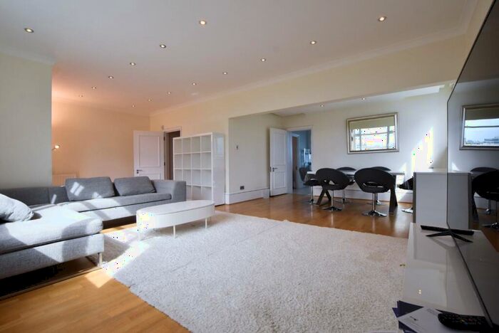 4 Bedroom Flat To Rent In Ambassador House, Carlton Hill, St. John's Wood, London, NW8