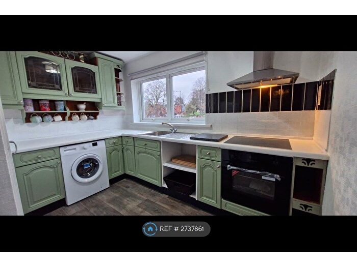 2 Bedroom Flat To Rent In Derbridge Court, Birmingham, B23