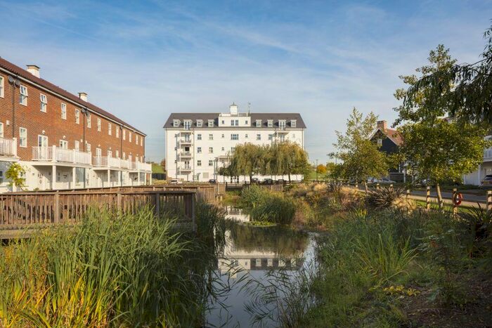 4 Bedroom Terraced House To Rent In Beaumont Drive, Worcester Park, KT4