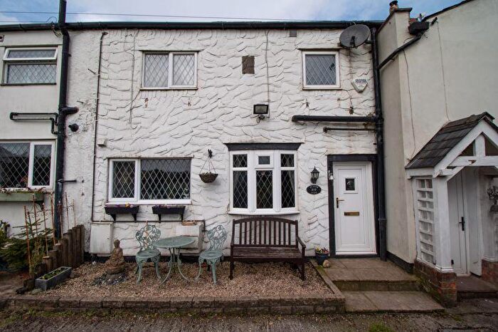 2 Bedroom Terraced House For Sale In Salford Road, Over Hulton, Bolton, BL5