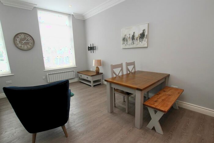 2 Bedroom Apartment To Rent In Juniper Court, Derby Road, NG7