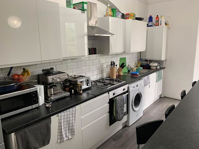 4 Bedroom House To Rent In Aigburth Drive, Liverpool, L17