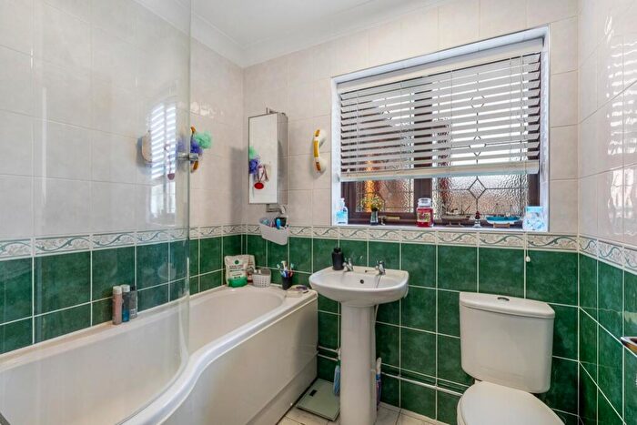 2 Bedroom Detached Bungalow For Sale In Clough Road Holbeach Bank, Holbeach, PE12