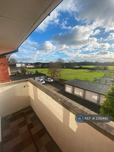 2 Bedroom Flat To Rent In East Lodge Park, Portsmouth, PO6