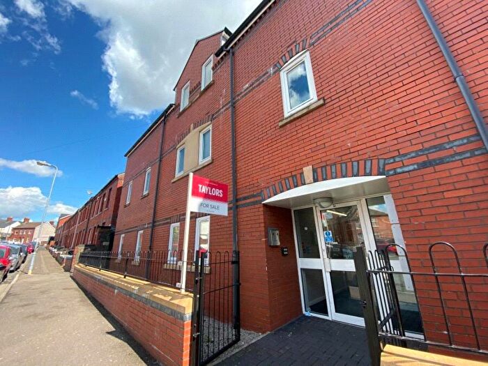 6 Bedroom Flat For Sale In Gwennyth Street, Cardiff, CF24