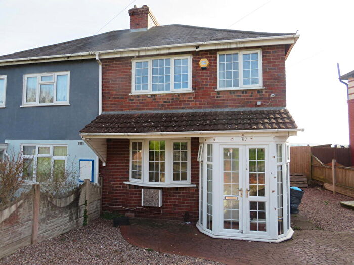3 Bedroom House To Rent In Wallace Road, Oldbury, B69