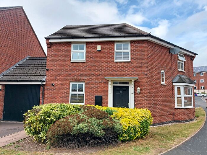 3 Bedroom Property To Rent In Water Reed Grove, Walsall, WS2