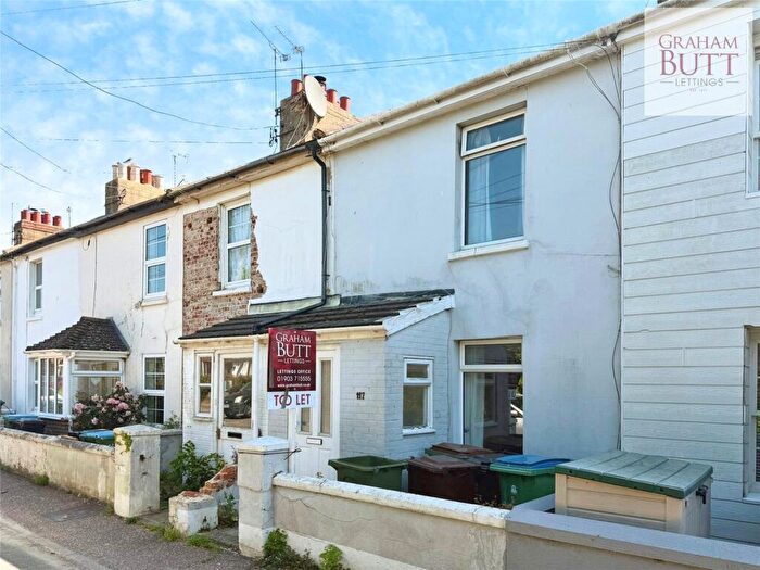 2 Bedroom Terraced House To Rent In Beaconsfield Road, Wick, Littlehampton, West Sussex, BN17