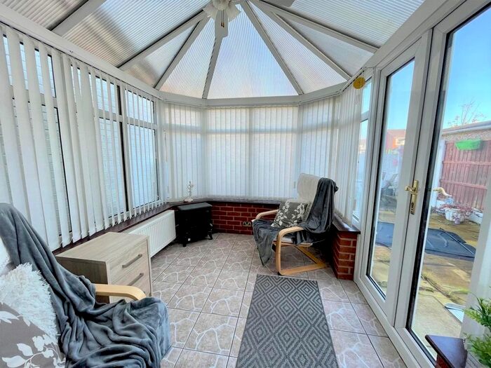 3 Bedroom Semi Detached House For Sale In Edale Road, Leigh, WN7