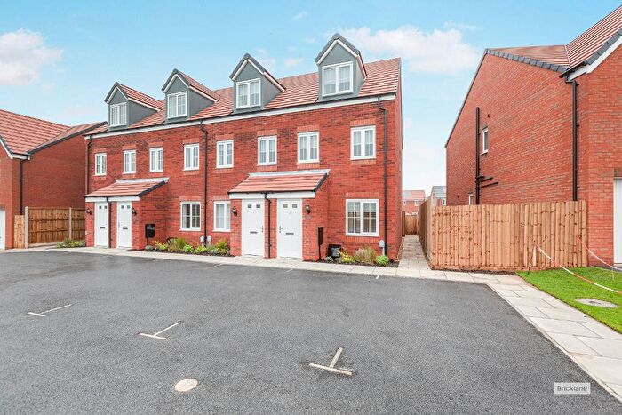 3 Bedroom Town House To Rent In Sturgess Lane, Fleckney, Leicester, Leicestershire, LE8