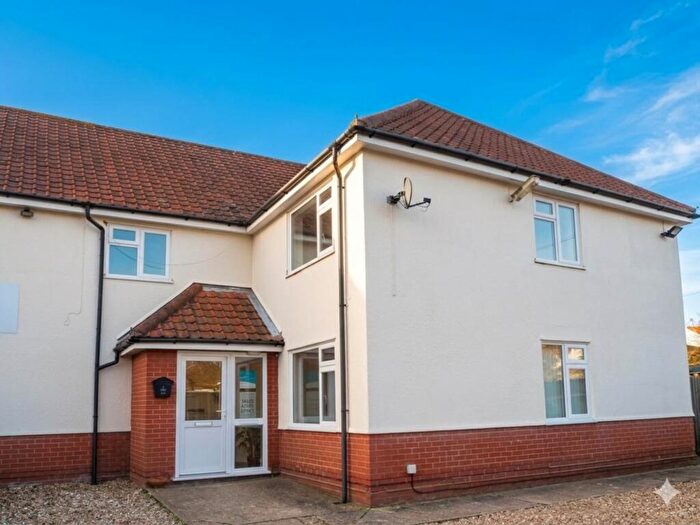 2 Bedroom Apartment To Rent In Copdock, Ipswich, IP8