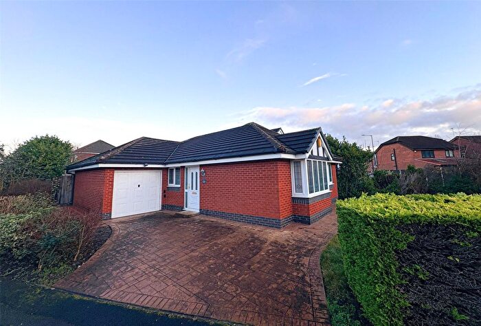 3 Bedroom Bungalow To Rent In Masefield Grove, Childwall, Liverpool, Merseyside, L16