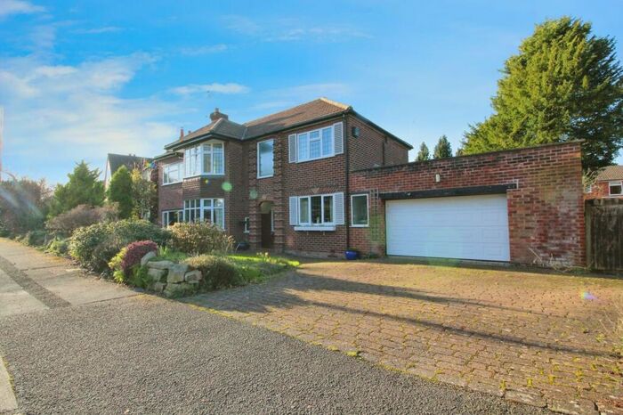 5 Bedroom Detached House To Rent In Woodlands Road, Handforth, Wilmslow, Cheshire, SK9