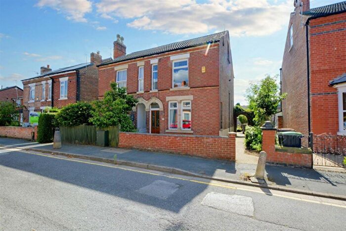 4 Bedroom House To Rent In Mona Street, Nottingham, NG9