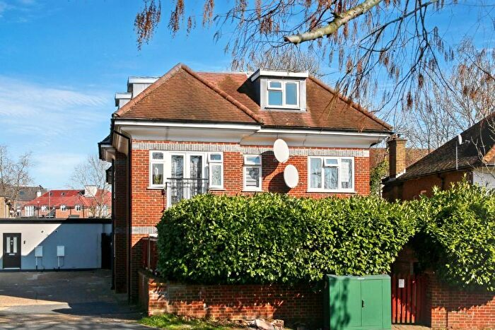 1 Bedroom Flat To Rent In Grace Court, Tolcarne Drive, Pinner, HA5