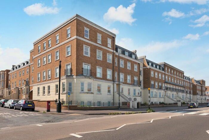 2 Bedroom Flat To Rent In Eastern Esplanade, Cliftonville, Margate, CT9