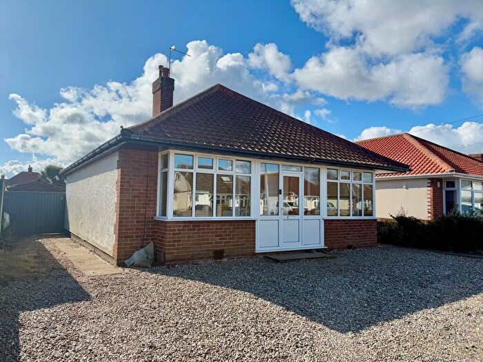 3 Bedroom Detached Bungalow For Sale In Gloucester Avenue, Gorleston, Great Yarmouth, NR31