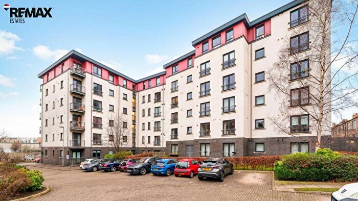 2 Bedroom Flat For Sale In Ashley Place, Edinburgh, EH6