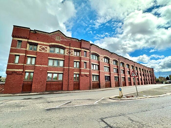 2 Bedroom Flat To Rent In Inchinnan Court, Paisley, Renfrewshire, PA3