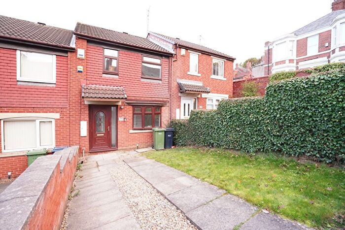 3 Bedroom Terraced House To Rent In King Edward Street, Gateshead, NE8