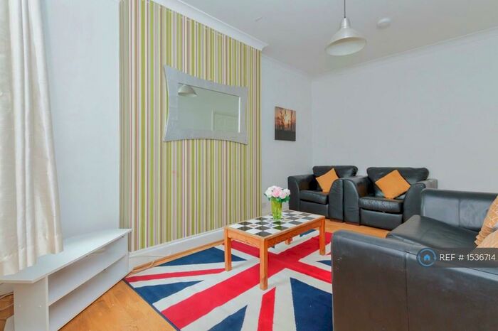 4 Bedroom Terraced House To Rent In Paton Street, Leicester, LE3