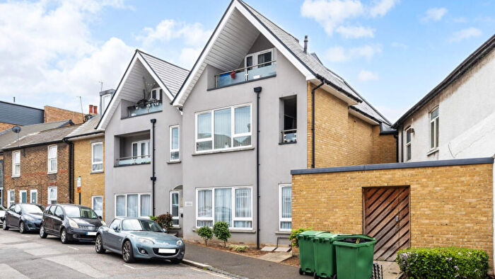 2 Bedroom Flat For Sale In Flat Charlotte Court, B Bishops Road, Croydon, Surrey, CR0