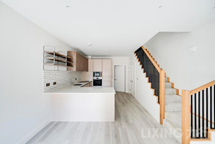 3 Bedroom Terraced House For Sale In Astell Road, Kidbrooke, SE3