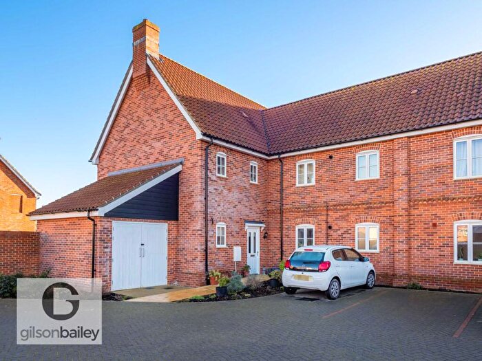 2 Bedroom Flat For Sale In Charles Marler Way, Blofield, NR13