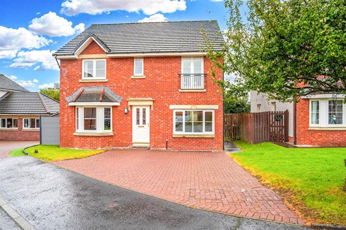 4 Bedroom Detached House For Sale In Conival Close, Motherwell, ML1