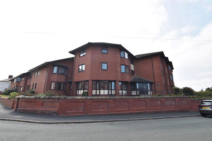 2 Bedroom Apartment For Sale In Alderley Road, Hoylake, CH47