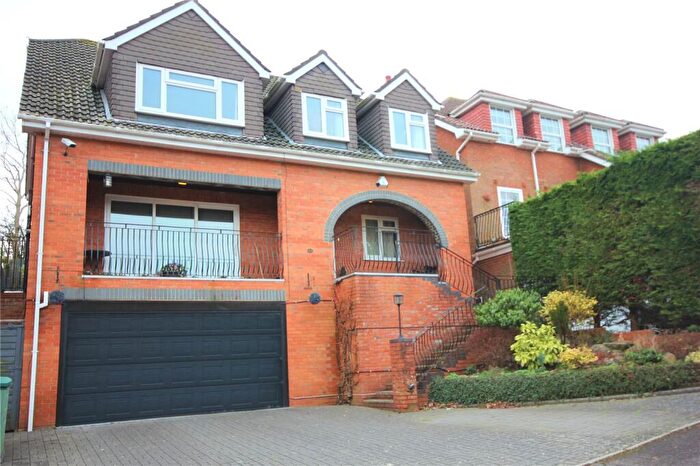 4 Bedroom Detached House To Rent In Shepherds Way, Castledean, Bournemouth, BH7