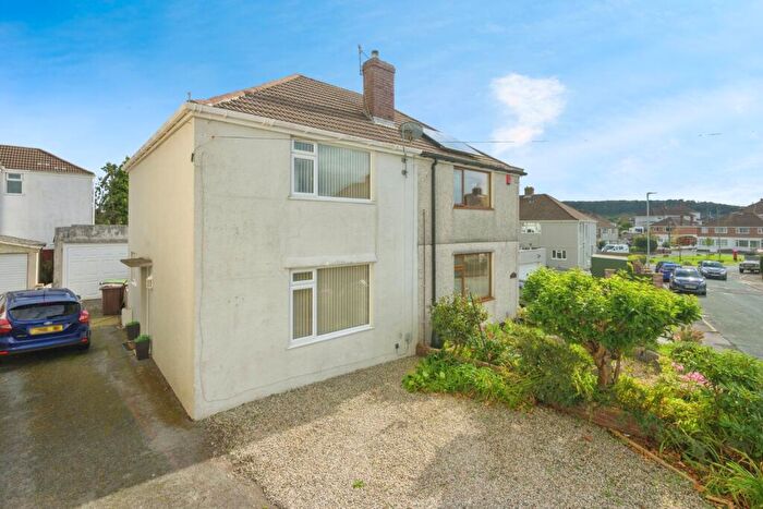 2 Bedroom Semi-Detached House For Sale In Braddons Hill, Plymouth, Devon, PL7