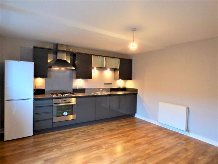 1 Bedroom Flat To Rent In Salamander Court, Leith, Edinburgh, EH6