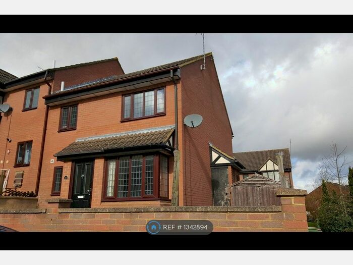 1 Bedroom End Of Terrace House To Rent In Felbrigg Close, Luton, LU2
