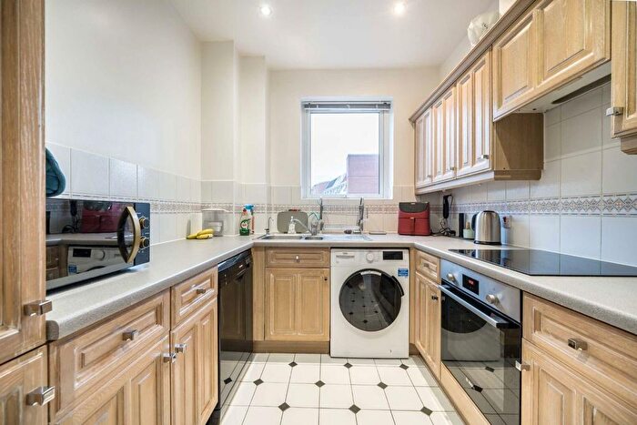 1 Bedroom Flat For Sale In Aldersgate Street, Catherdral Lodge, Aldersgate Street, EC1A