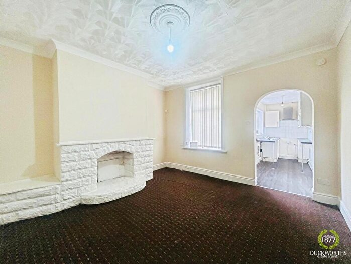 3 Bedroom Terraced House For Sale In Albert Street, Burnley, BB11
