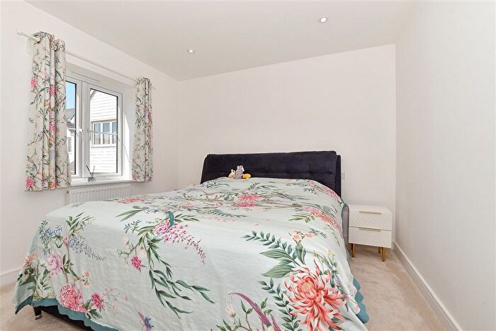 5 Bedroom Detached House For Sale In Utah Road, Paddock Wood, Tonbridge, Kent, TN12