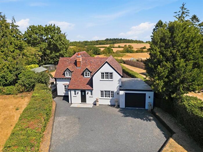 4 Bedroom Detached House For Sale In Dunnington, Alcester, B49
