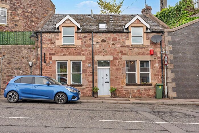 2 Bedroom Detached House For Sale In Station Road, East Linton, EH40