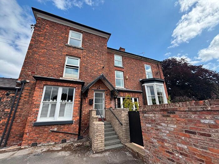 4 Bedroom Flat To Rent In Marsland Road, Sale, M33