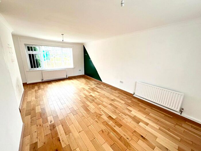 3 Bedroom Terraced House To Rent In Dunelm Walk, Peterlee, SR8