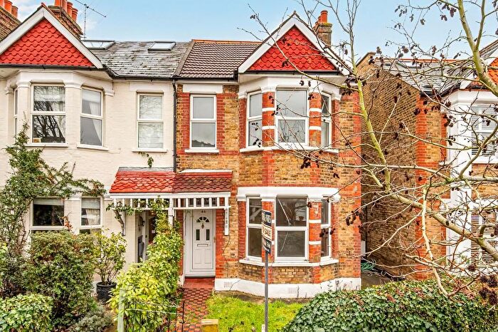 3 Bedroom Semi Detached House For Sale In Lynton Avenue, Ealing, London, W13