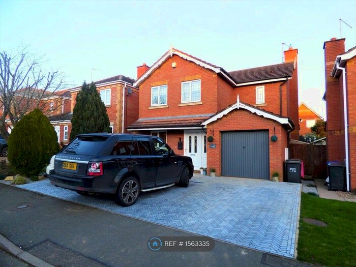 4 Bedroom Detached House To Rent In Cross Waters Close, Wootton, Northampton, NN4