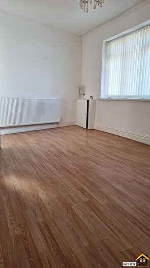 3 Bedroom Terraced House To Rent In White Street, Warrington, Cheshire, WA1