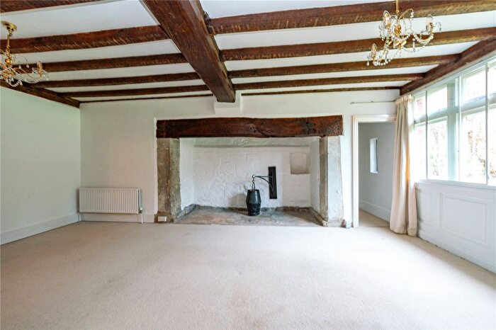 2 Bedroom Flat To Rent In Linton Hill, Linton, Maidstone, ME17