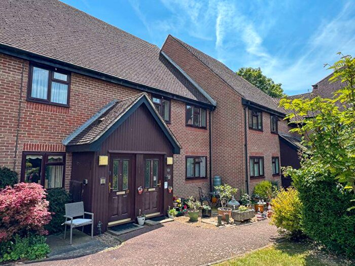 2 Bedroom Retirement Property For Sale In Gateway Lodge - Felpham Village, PO22