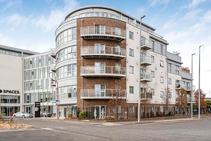 2 Bedroom Apartment To Rent In Station View, Guildford, GU1