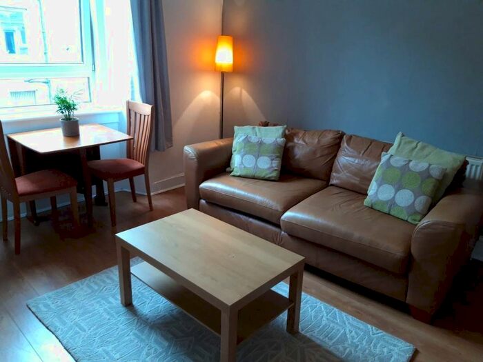 1 Bedroom Flat To Rent In Bothwell Street, Edinburgh, EH7